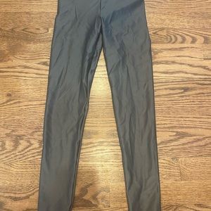 Metallic koral leggings